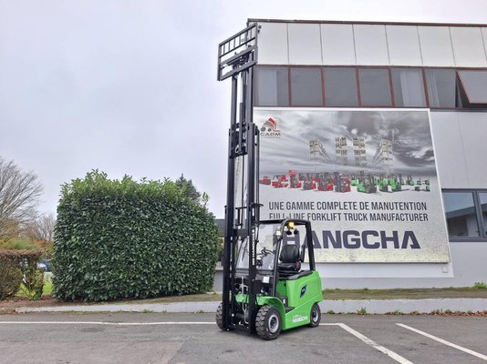Четырехопорные погрузчики Hangcha AE20Ci - 1
