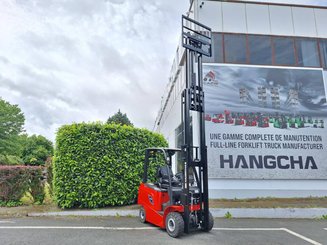 Четырехопорные погрузчики Hangcha AE20C