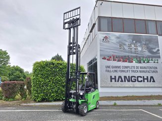 Четырехопорные погрузчики Hangcha AE25-I