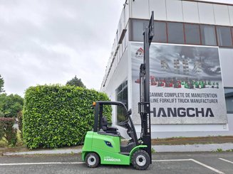 Четырехопорные погрузчики Hangcha AE25-I