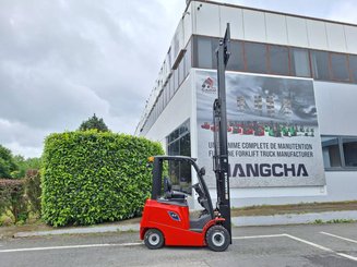 Четырехопорные погрузчики Hangcha AE20C
