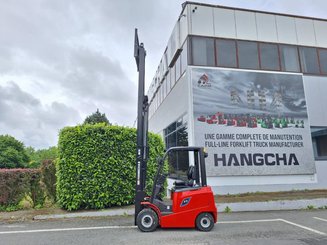 Четырехопорные погрузчики Hangcha AE20C