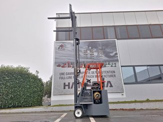 Четырехходовый вилочный погрузчик AMLIFT AGILIFT 25-12-49