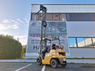 Четырехопорные погрузчики Caterpillar GP25N - 10