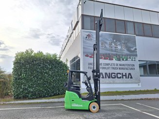Трехопорные погрузчики Hangcha XC3-15i -XCY2G-SI