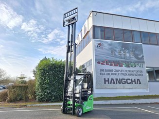 Трехопорные погрузчики Hangcha XC3-18i (CPDS18-XCC2G-SI)
