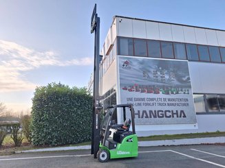Трехопорные погрузчики Hangcha XC3-18i (CPDS18-XCC2G-SI) - 3