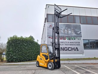 Четырехопорные погрузчики Hangcha XE25i (CPD25-XEY2-SI)