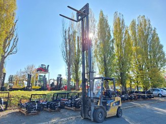 Четырехопорные погрузчики Caterpillar GP25NT - 3