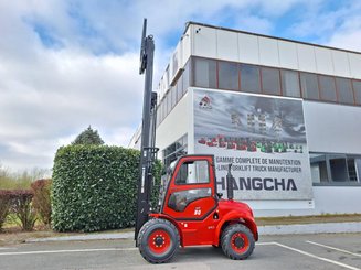 Внедорожный погрузчик Hangcha TT30-4
