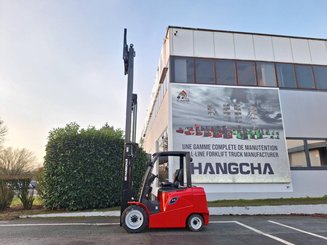 Четырехопорные погрузчики Hangcha AE35
