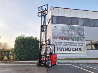Четырехопорные погрузчики Hangcha AE35