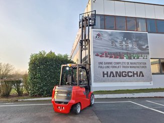 Четырехопорные погрузчики Hangcha AE35