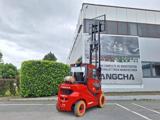 Четырехопорные погрузчики Hangcha XF50G-2 (CPYD50-X2XH11BN) - 11