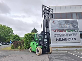 Четырехопорные погрузчики Hangcha XC80i-600 (CPD80-XCY2-SI)
