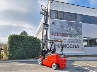 Четырехопорные погрузчики Hangcha A4W35