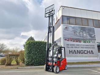 Четырехопорные погрузчики Hangcha A4W35