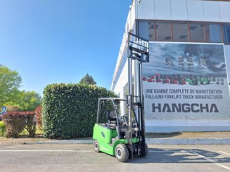 Четырехопорные погрузчики Hangcha AE18-I