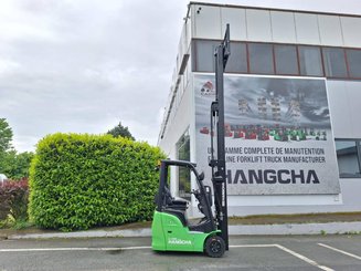 Трехопорные погрузчики Hangcha  XC3-18i (CPDS18-XCY2G-SI) 