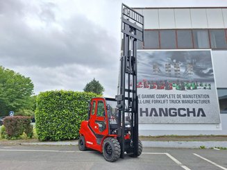 Четырехопорные погрузчики Hangcha XF55D-2