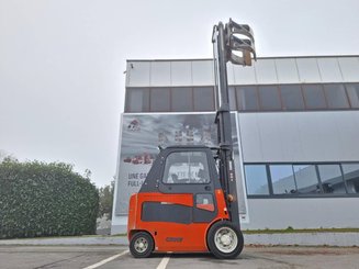 Четырехопорные погрузчики Carer Z70H - 9