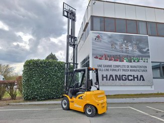 Четырехопорные погрузчики Hangcha XE25i (CPD25-XEY2H-SI)