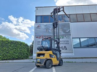 Четырехопорные погрузчики Caterpillar GP25NTD - 11