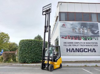 Четырехопорные погрузчики Hangcha XE18i
