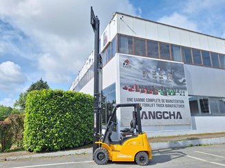 Четырехопорные погрузчики Hangcha XE18i