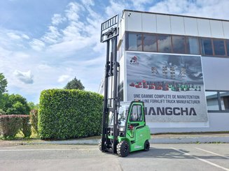 Четырехопорные погрузчики Hangcha AE25-I