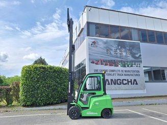 Четырехопорные погрузчики Hangcha AE25-I