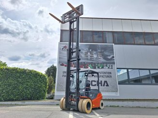 Четырехопорные погрузчики Toyota 8FBMT50