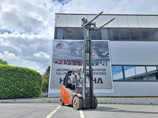 Четырехопорные погрузчики Fenwick H30 T - 02 - 7