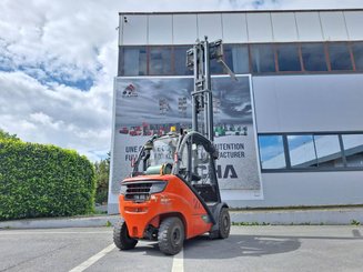 Четырехопорные погрузчики Fenwick H30 T - 02 - 11