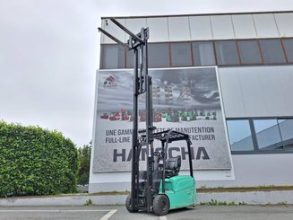 Трехопорные погрузчики Yale ERP16VT - 4