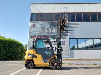 Четырехопорные погрузчики Caterpillar DP40N - 9