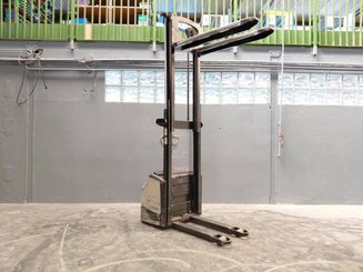 Штабелеры с электроприводом Crown WF3000 1.2 - 6