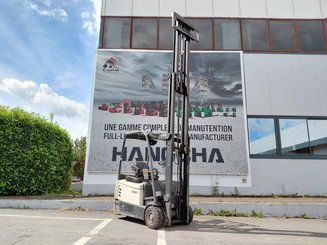 Четырехопорные погрузчики Crown SC6040-16