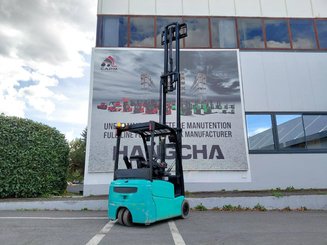 Трехопорные погрузчики Hyster J160XNT