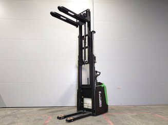 Штабелер с откидной платформой Hangcha CDD16-XT1S-SI