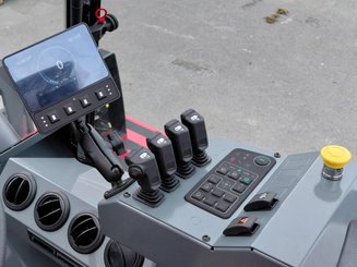 Четырехопорные погрузчики Kalmar DCG160-12T