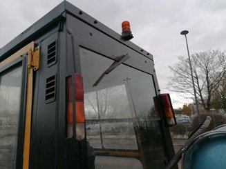 Четырехопорные погрузчики Caterpillar GP40K - 15