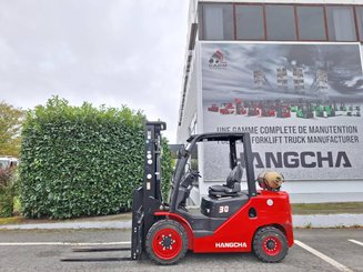 Четырехопорные погрузчики Hangcha XF30G - 2