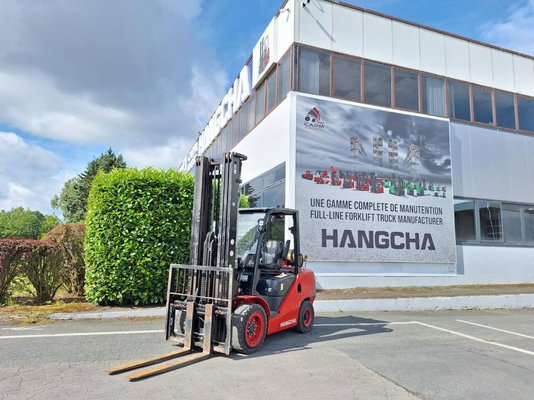 Четырехопорные погрузчики Hangcha XF35G - 1