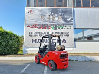 Четырехопорные погрузчики Hangcha XF35G