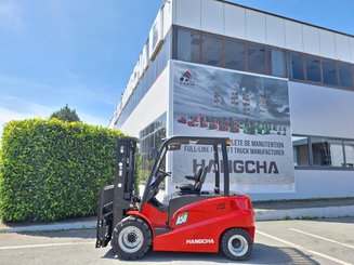 Четырехопорные погрузчики Hangcha A4W50-E