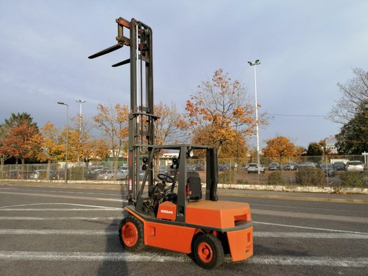 Четырехопорные погрузчики Nissan EGH02A30U - 1