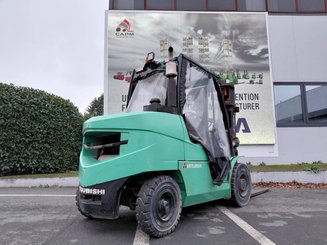 Четырехопорные погрузчики Mitsubishi FD50N