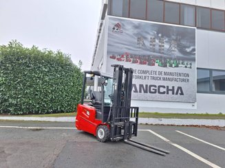 Трехопорные погрузчики Hangcha A3W15