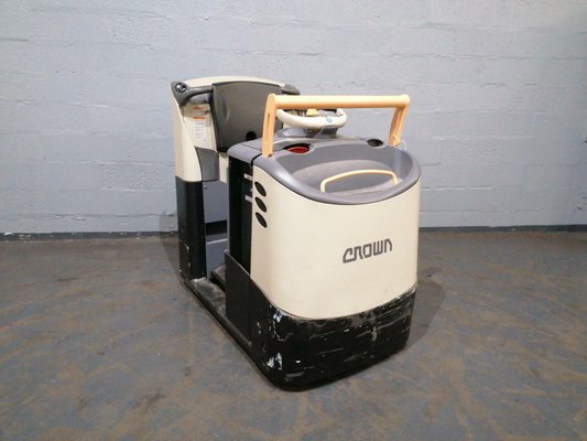 Промышленный тягач Crown TC3000 - 1